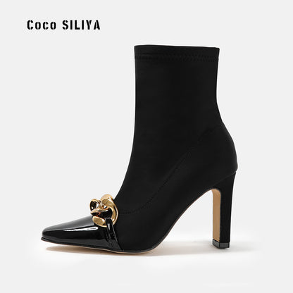 Autumn and Winter New Short Boots Women's Pointed Toe High Heel Thick Heel Medium Volume Martin Boots Large Size Boots