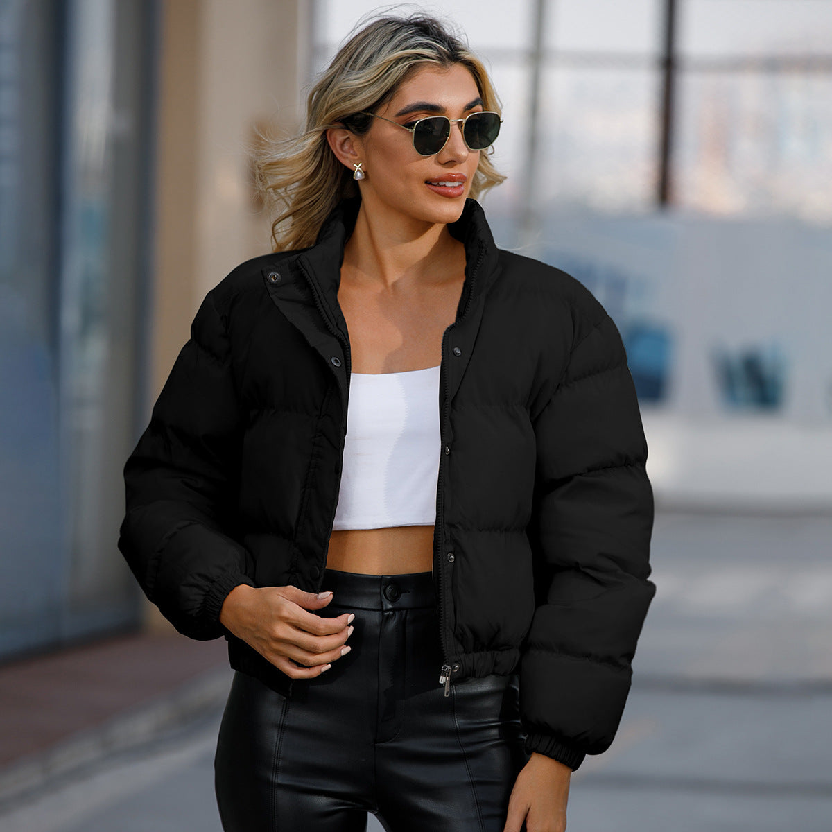 Long sleeved high neck warm jacket