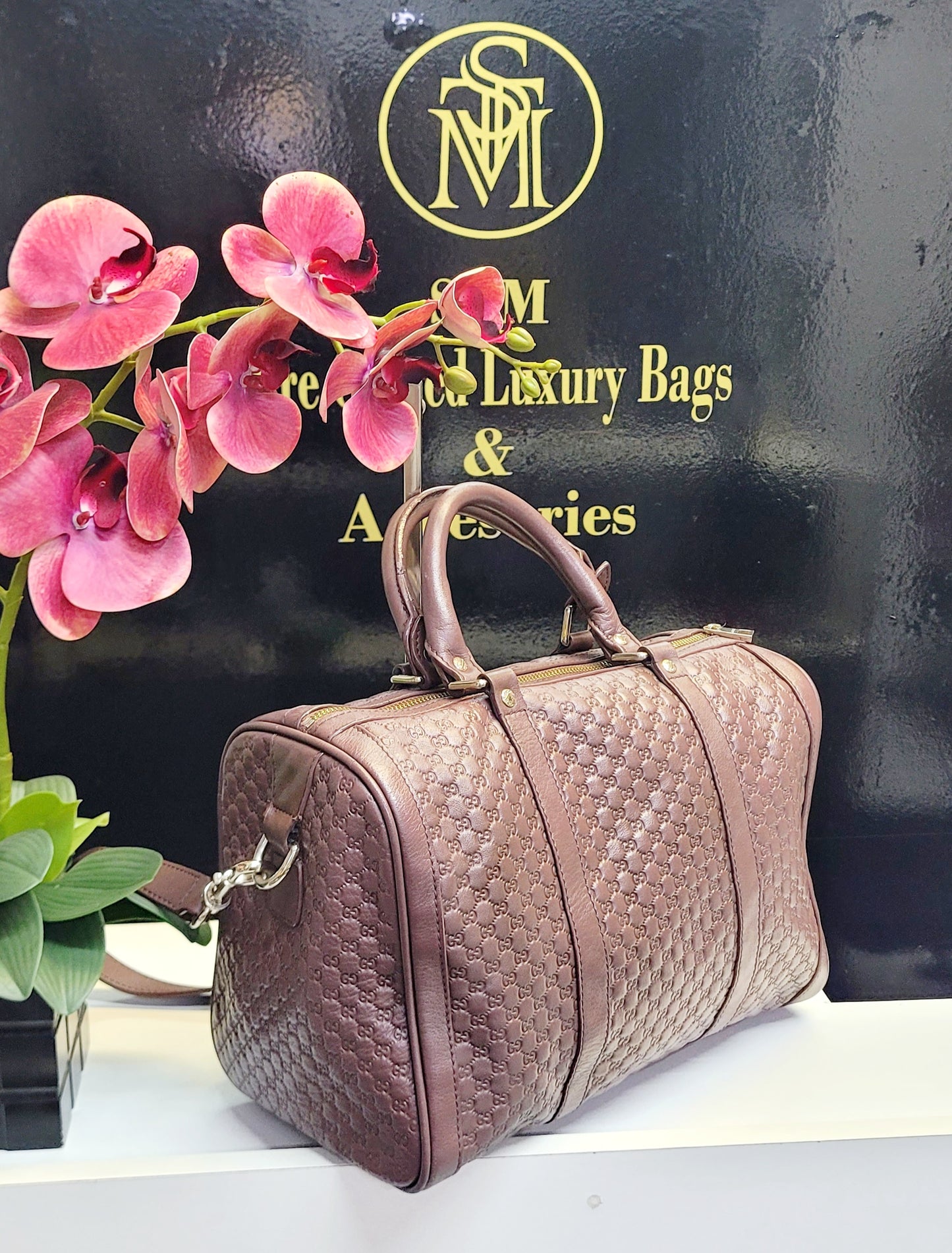 Pre-loved Gucci Guccissima Boston leather bag